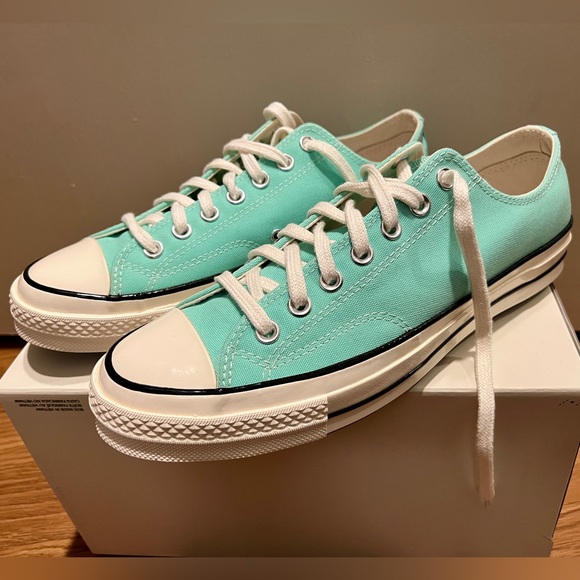 Converse - Chuck 70 Low Ox Prism Green Sneakers - Size 9 (US Men’s) A00750C - Picture 1 of 5
